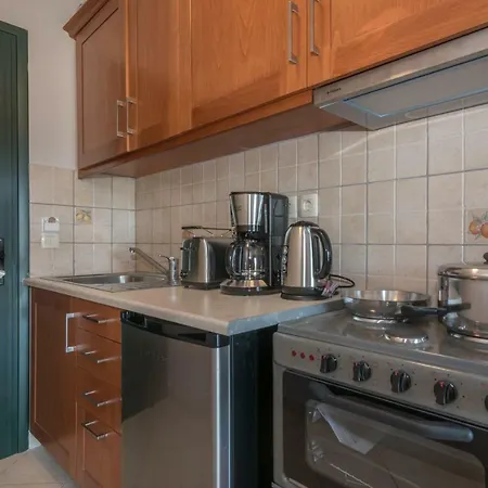 Allegro & Apartahotel Marathiás