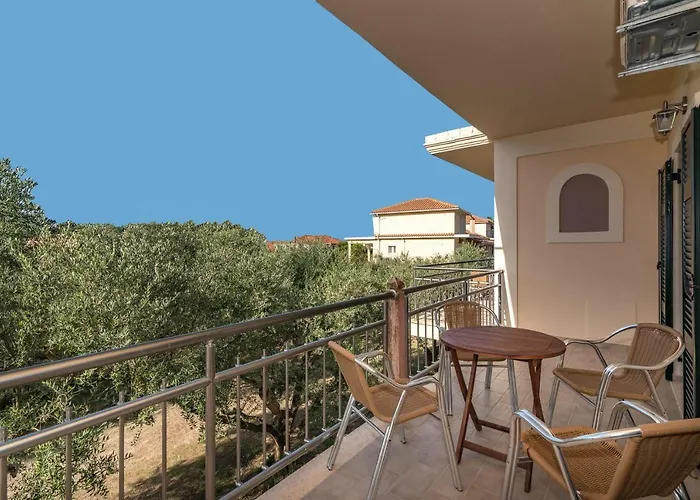 Apartahotel Allegro &